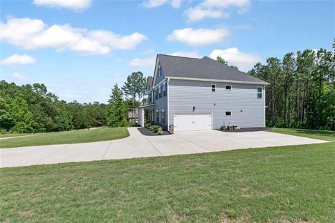 A home in Whitesburg