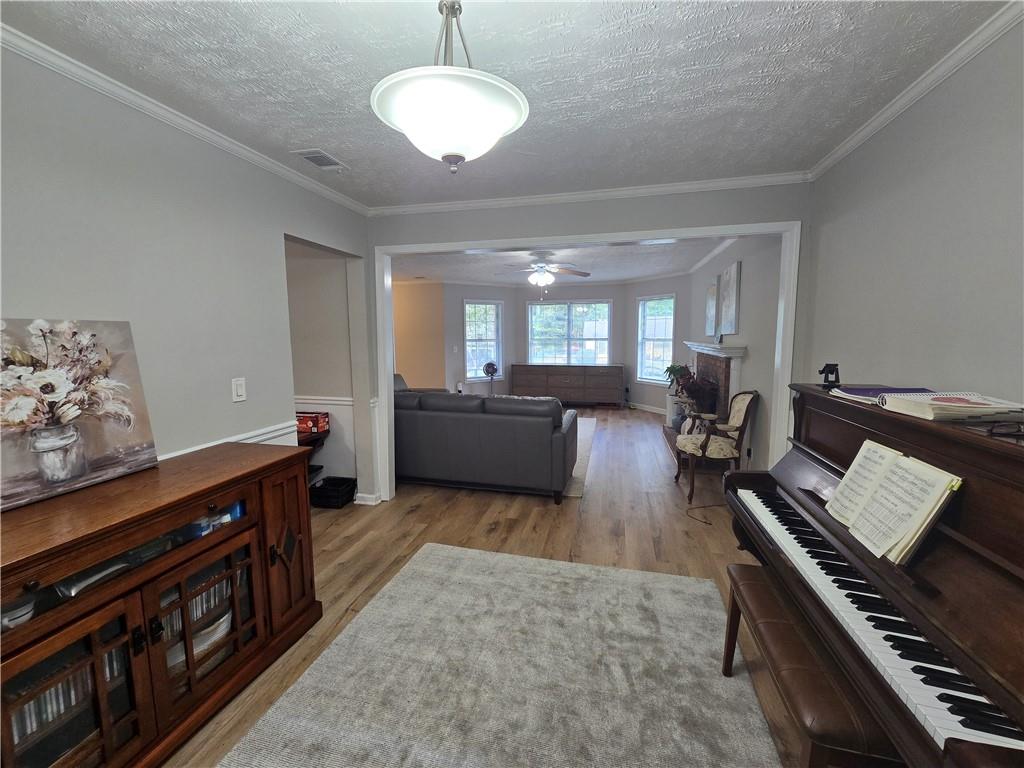 5000 Sugar Creek Drive