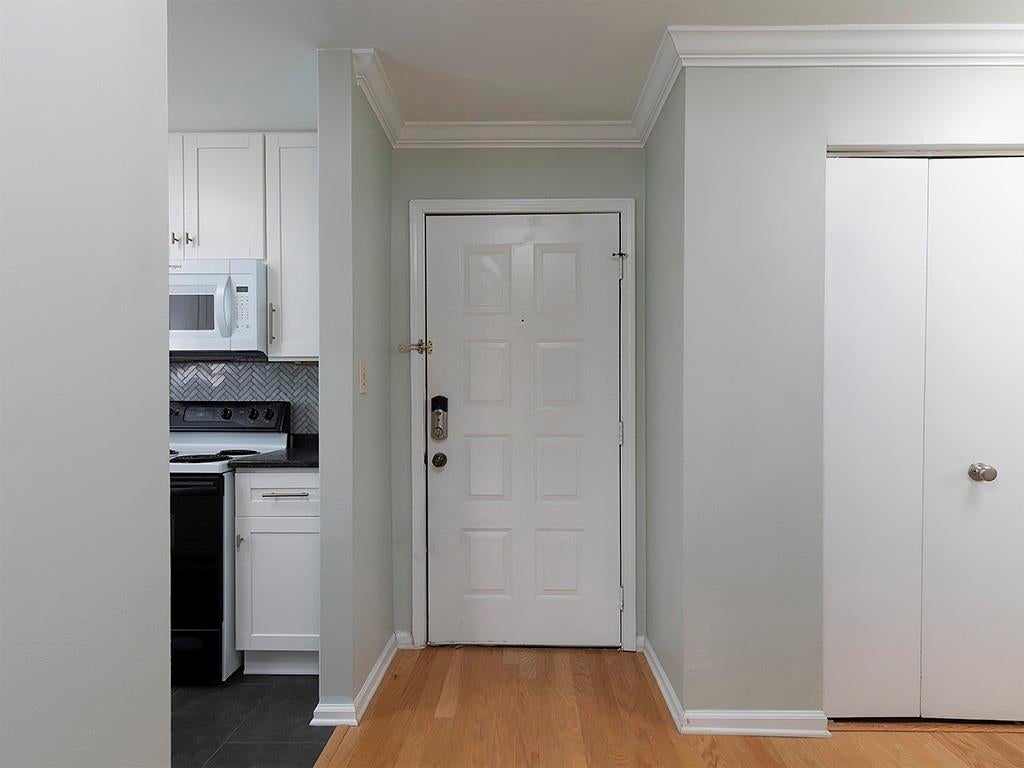 3655 Habersham Road NE 352