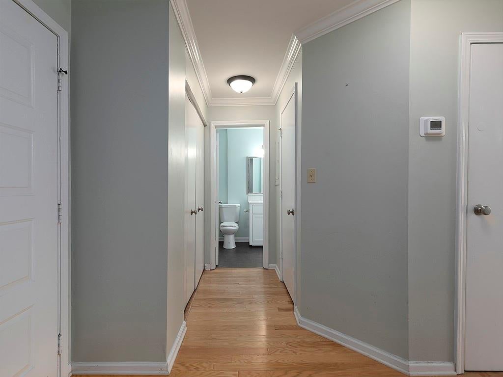 3655 Habersham Road NE 352