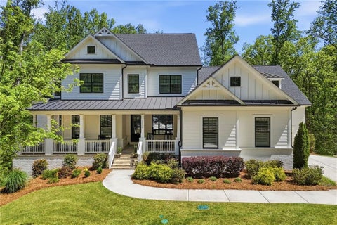 Homes For Sale - 15850 Burdette Court<br/> Milton, GA 30004