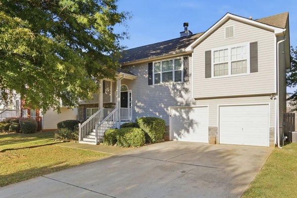 6085 WINSTON TRCE, MCDONOUGH, GA 30252 - Image ecd93087fe5bf9f52683dbb443a7f38d/3684681822