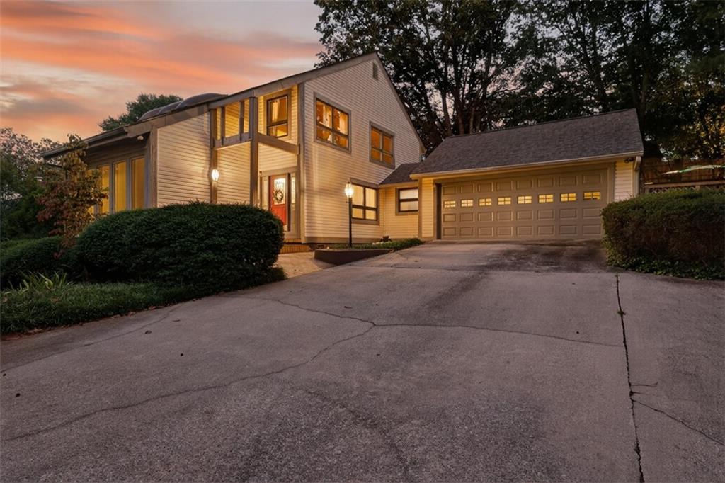 1456 Heritage Road