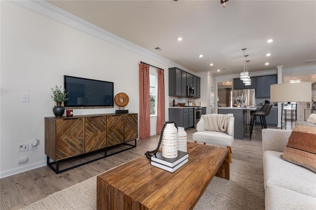 5036 Cecelia Drive