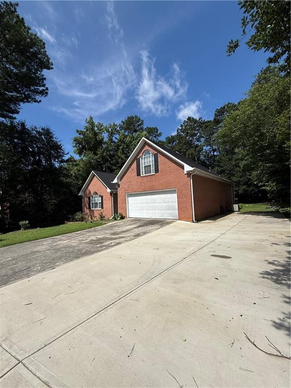 709 Stonehenge Place