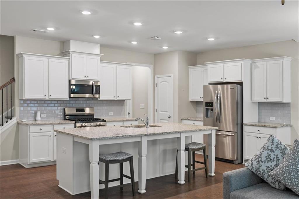 4442 Park Vista Lane