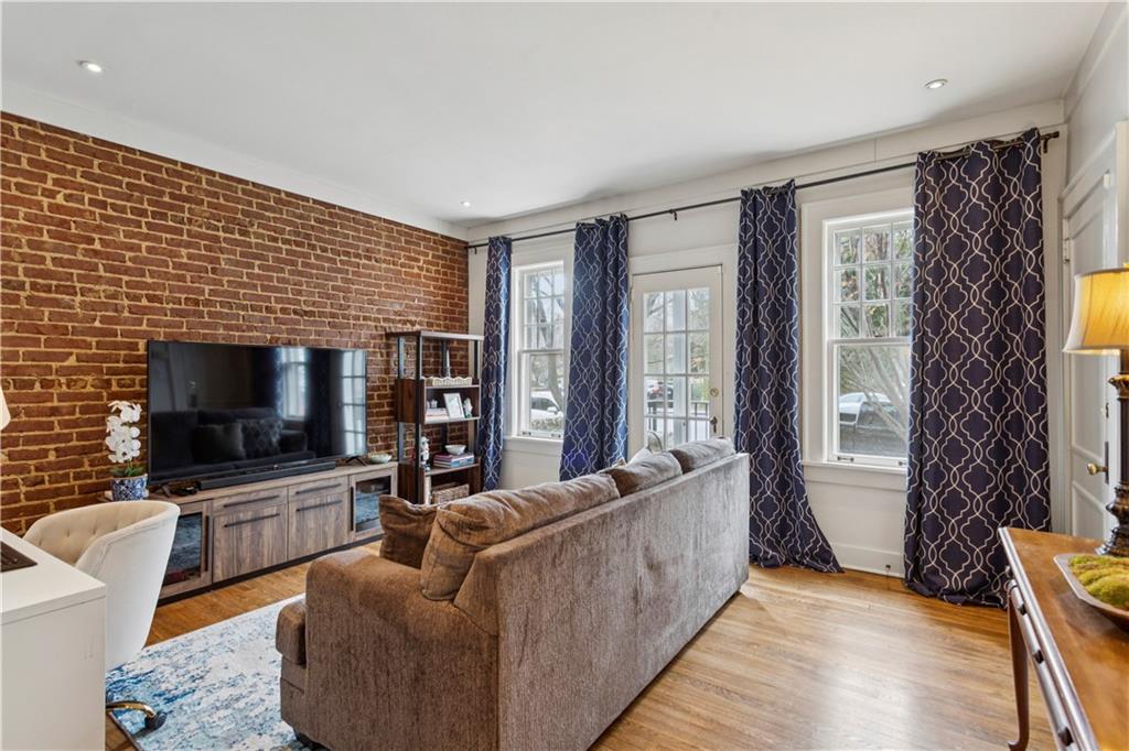 1034 Virginia Avenue NE 6