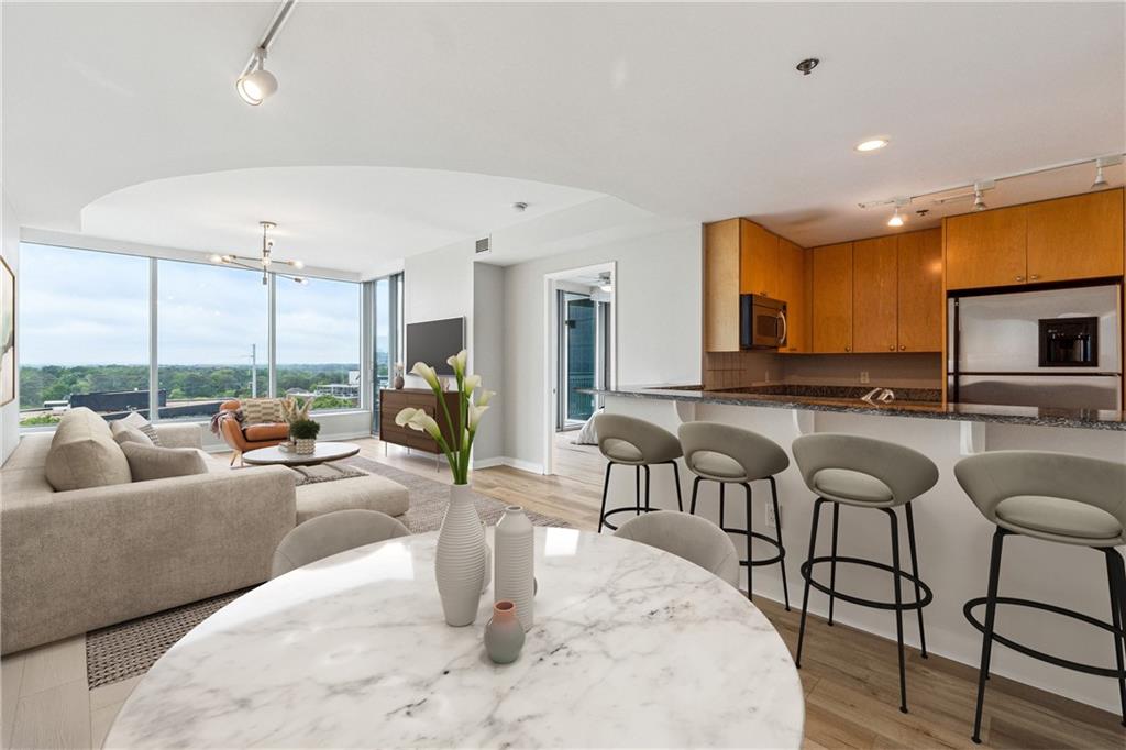 3338 Peachtree Road 1210
