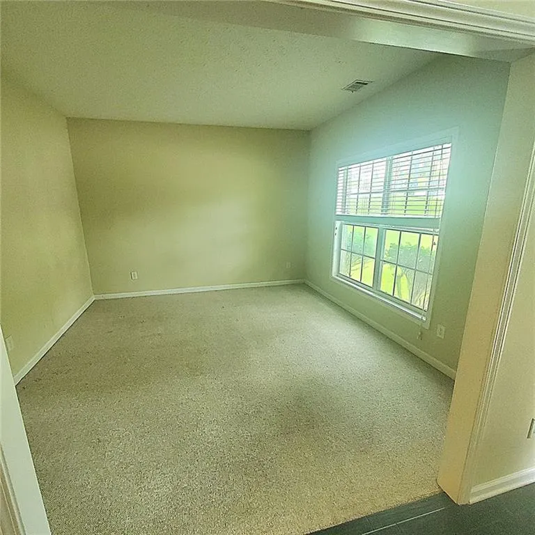 Buford, Georgia 30519, United States, 4 Bedrooms Bedrooms, ,3 BathroomsBathrooms,Residential,Active,180400