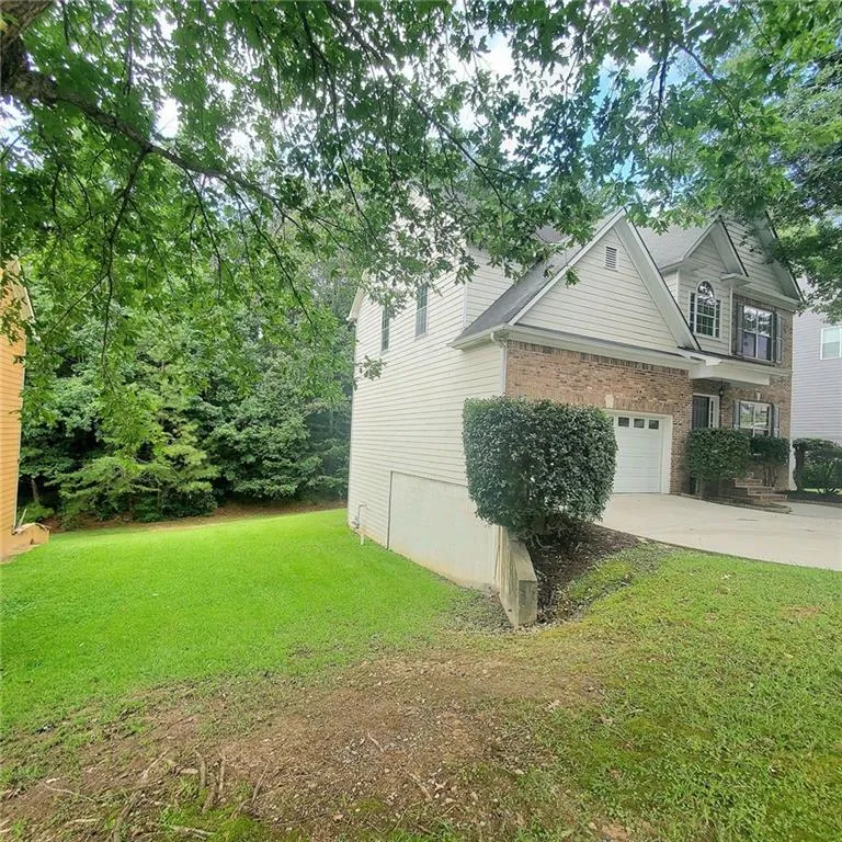 Buford, Georgia 30519, United States, 4 Bedrooms Bedrooms, ,3 BathroomsBathrooms,Residential,Active,180400