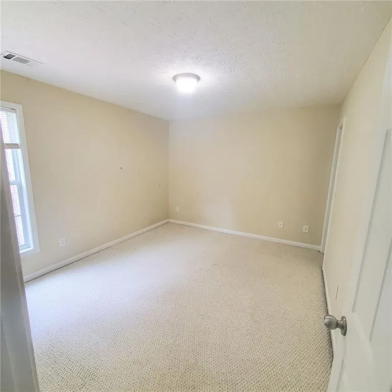 Buford, Georgia 30519, United States, 4 Bedrooms Bedrooms, ,3 BathroomsBathrooms,Residential,Active,180400