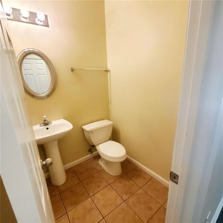 Buford, Georgia 30519, United States, 4 Bedrooms Bedrooms, ,3 BathroomsBathrooms,Residential,Active,180400