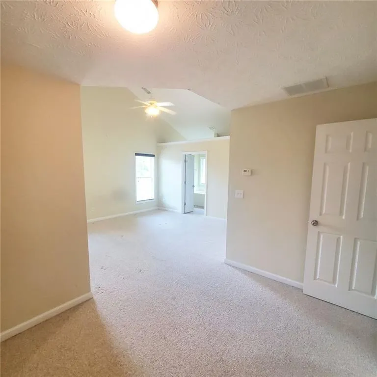 Buford, Georgia 30519, United States, 4 Bedrooms Bedrooms, ,3 BathroomsBathrooms,Residential,Active,180400