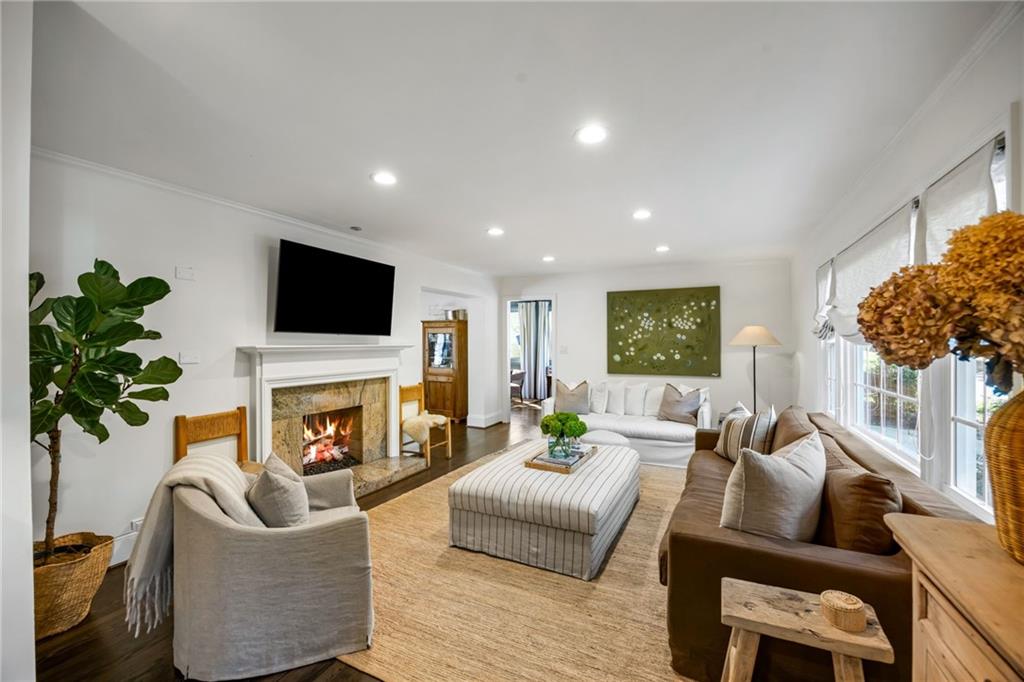 3177 Towerview Drive NE