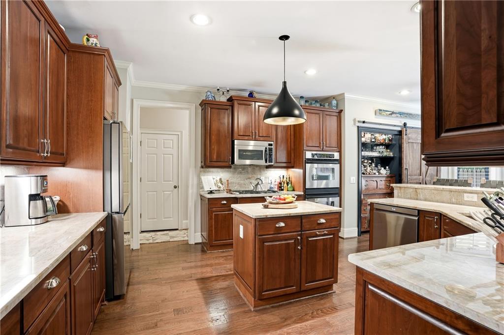 3211 Collier Gate Court SE