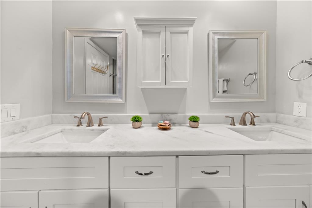 6851 Roswell Road #F32, Sandy Springs, Georgia image 14