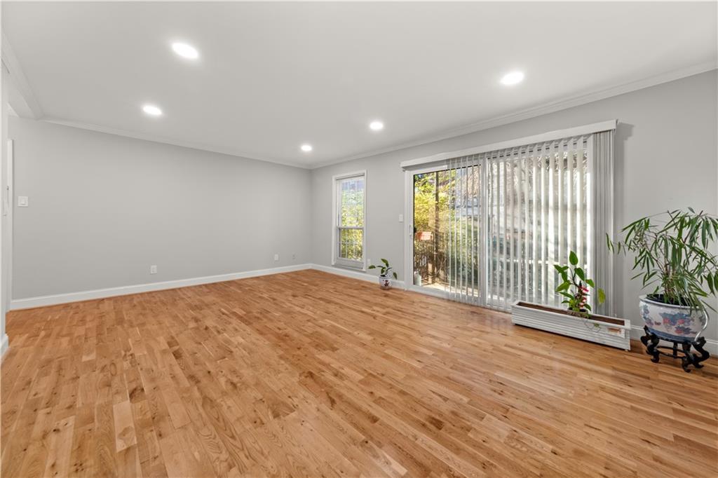 6851 Roswell Road #F32, Sandy Springs, Georgia image 7