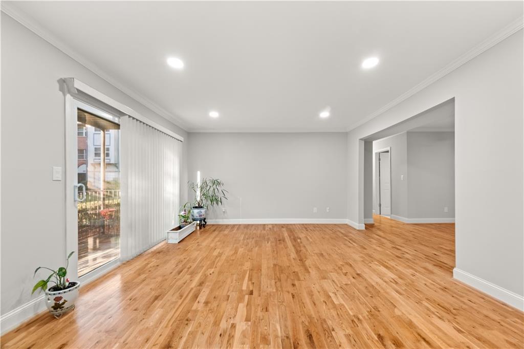 6851 Roswell Road #F32, Sandy Springs, Georgia image 8