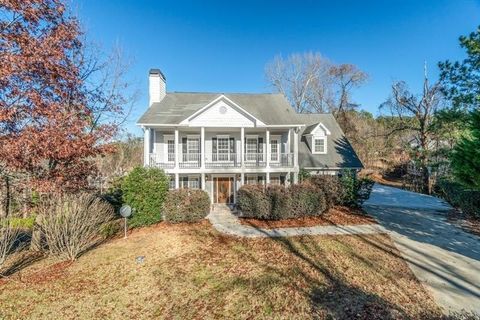 Photo of 1715 Settindown Drive, Roswell, GA 30075 (MLS # 7742270)
