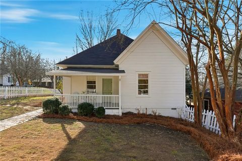 1966 Butler Way NW Atlanta GA 30318