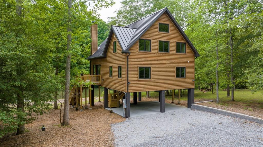 275 River Cliff Drive
