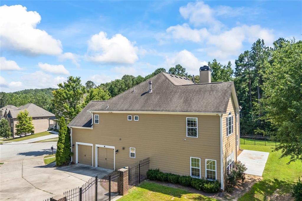 3843 DRAGON FLY Lane