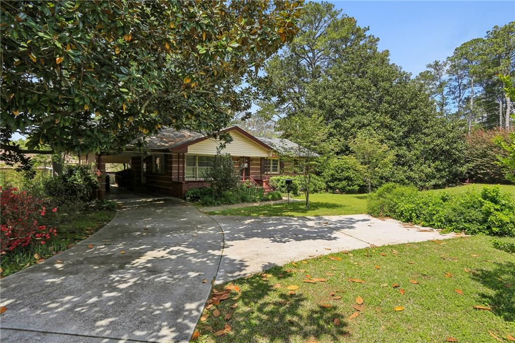 1911 Lavista Road NE
