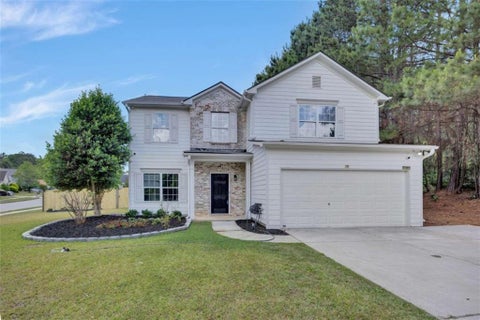 Homes For Sale - 15 Kestrel Circle<br/> Covington, GA 30014