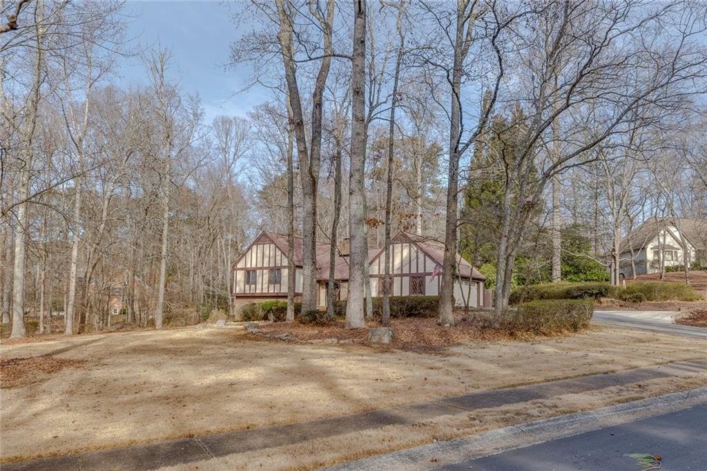 3321 Wilderness Drive, Powder Springs, Georgia image 2