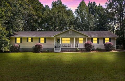 A home in Mcdonough