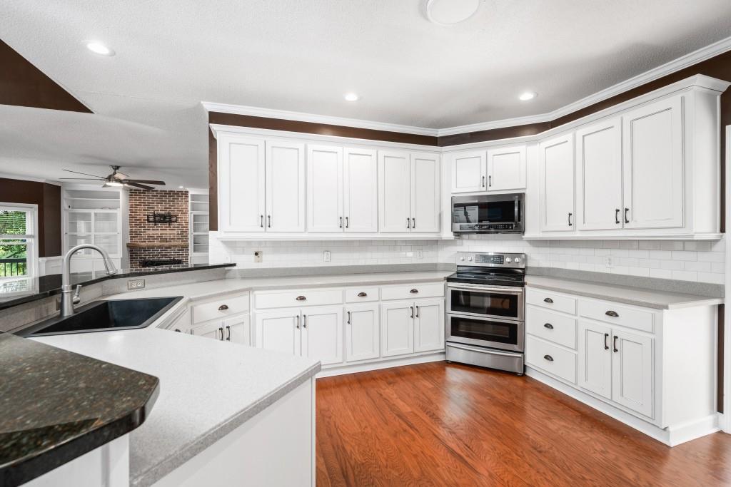 Laurel Springs - Residential