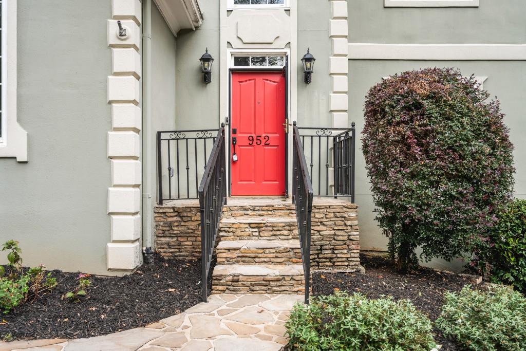 Laurel Springs - Residential