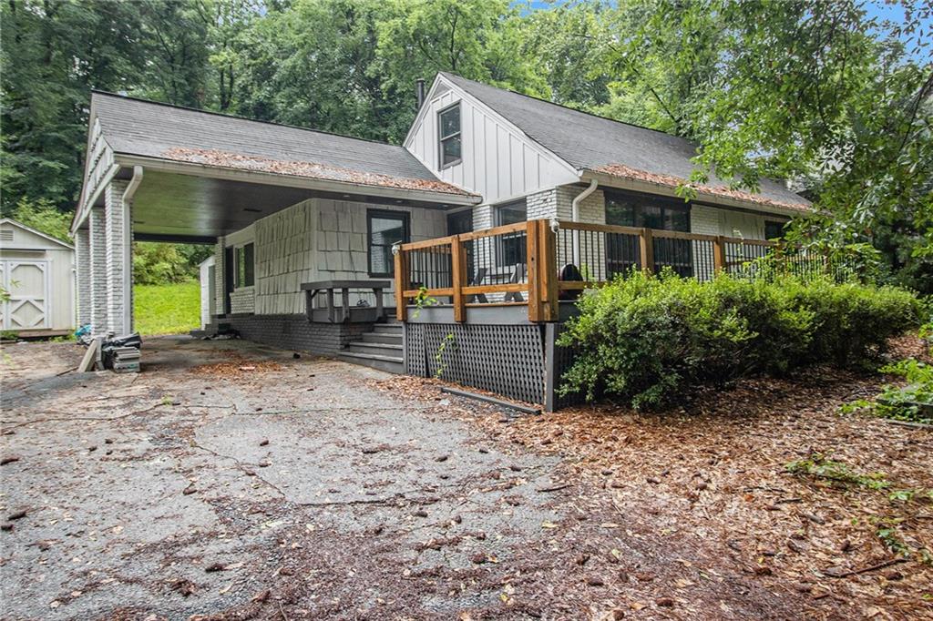 1909 Moores Mill Road NW