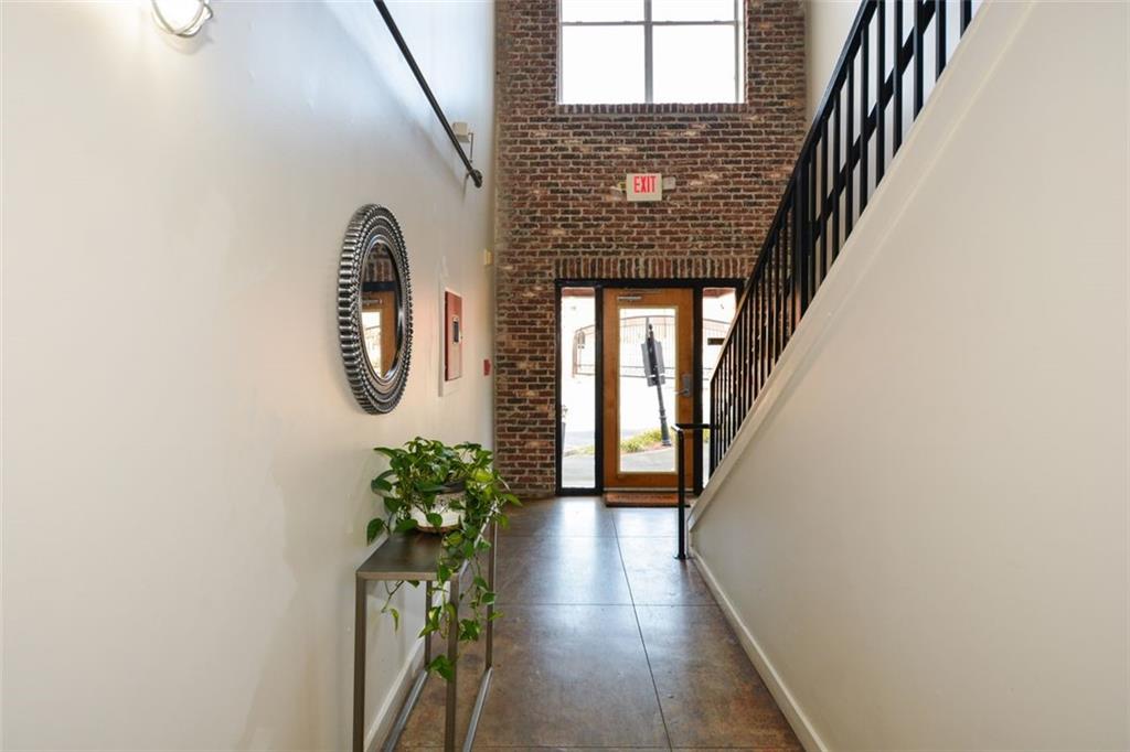 445 N Sessions Street NW 1102