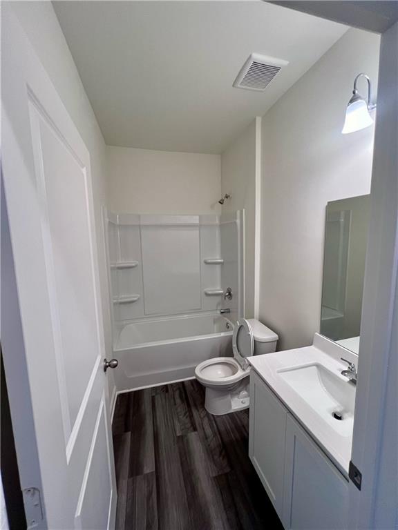 7797 Sudbury Circle, Covington, Georgia image 6
