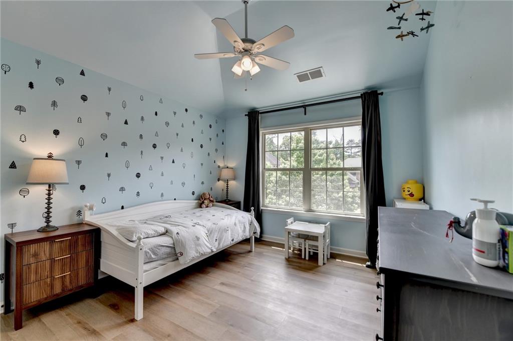 KIMBALL ESTATES - Residential Lease