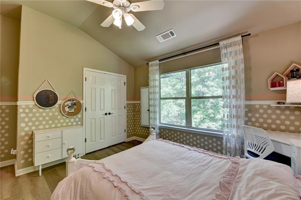 KIMBALL ESTATES - Residential Lease
