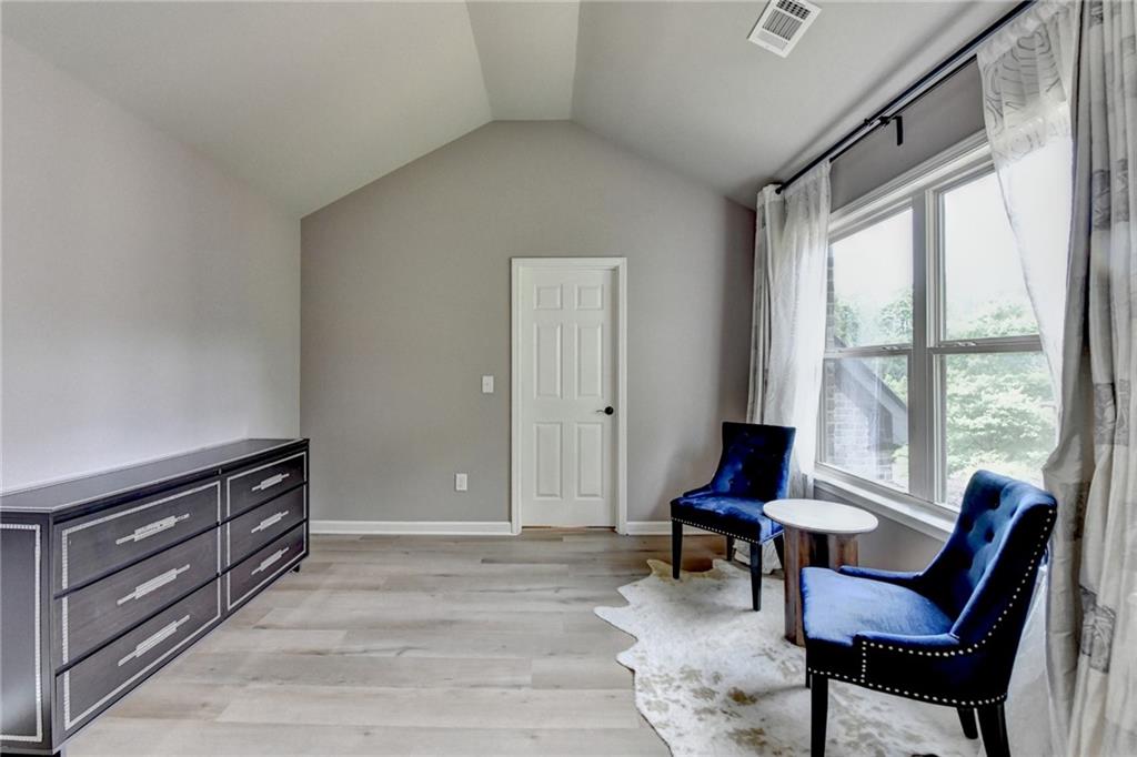 KIMBALL ESTATES - Residential Lease