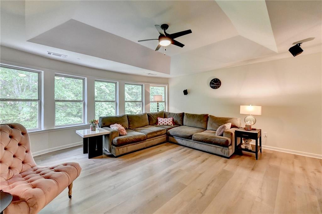 KIMBALL ESTATES - Residential Lease