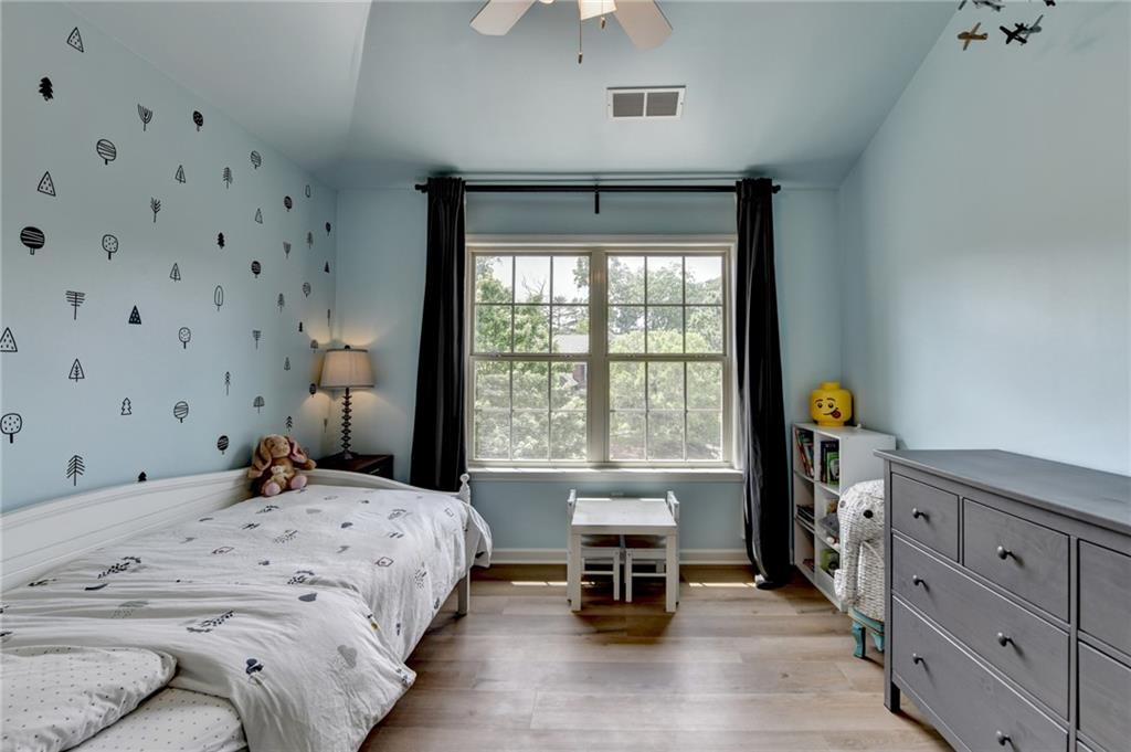 KIMBALL ESTATES - Residential Lease
