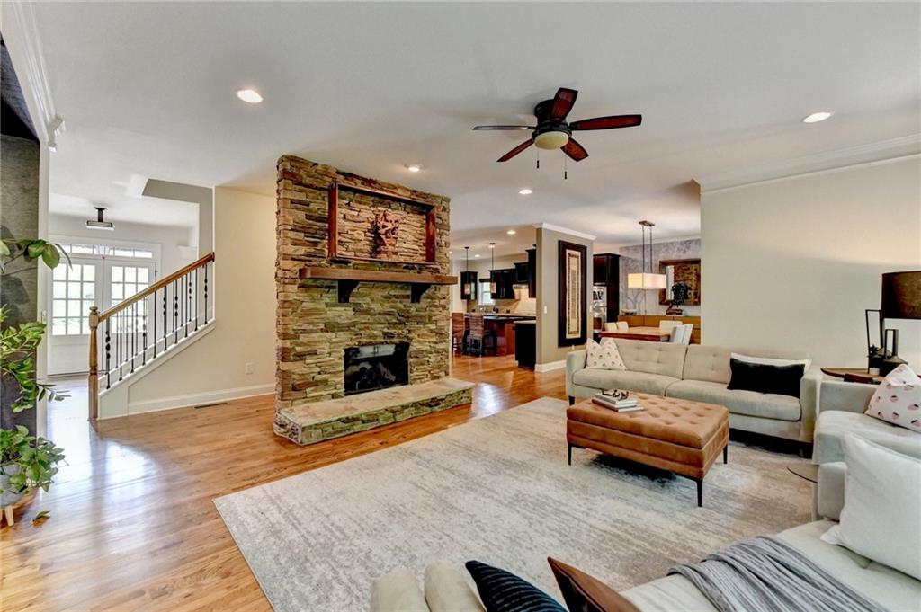 KIMBALL ESTATES - Residential Lease