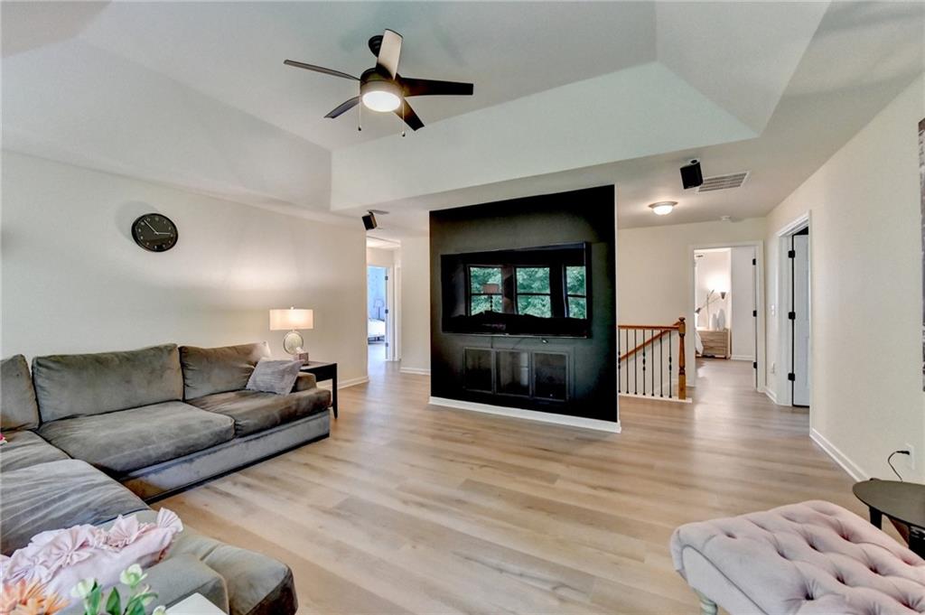 KIMBALL ESTATES - Residential Lease