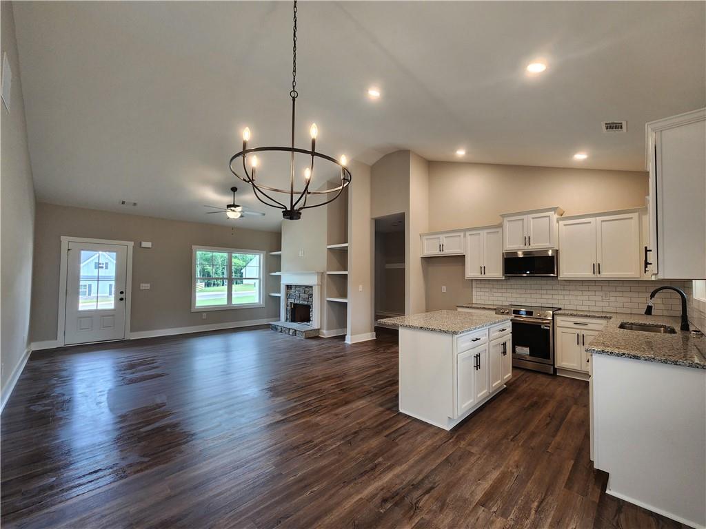 92 Jeffrey Lane, Dallas, Georgia image 3