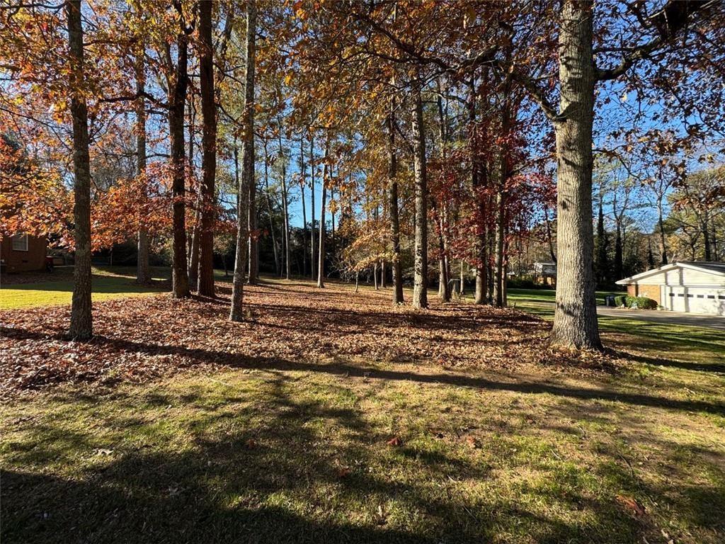 2031 Hemlock Trail
