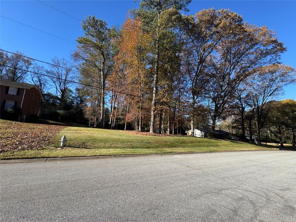2031 Hemlock Trail