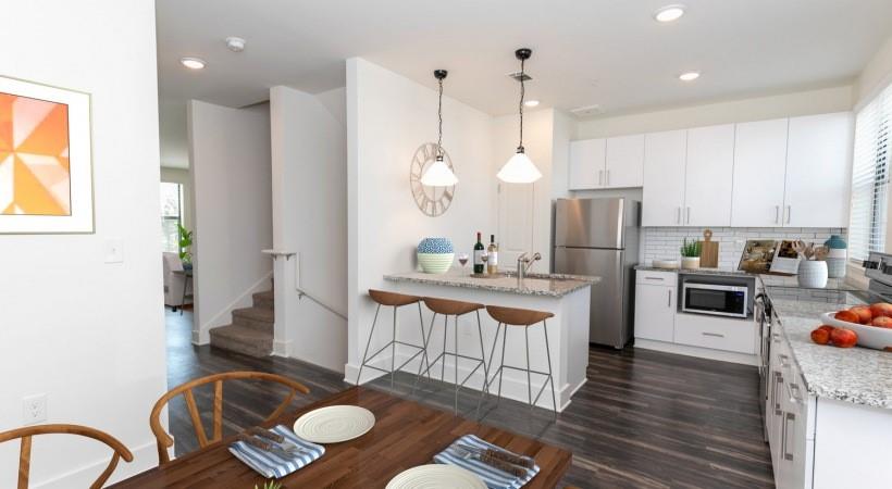 5193 Peachtree Boulevard 1102
