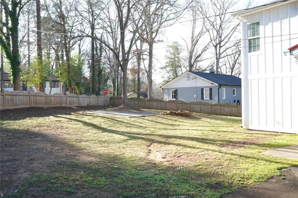 125 Sycamore Drive, Athens, Georgia image 9