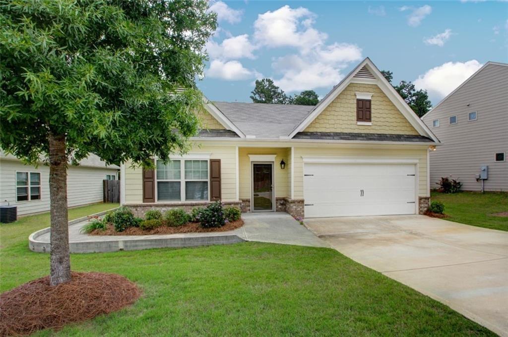 Step Into Comfort and Convenience!
Don’t miss your chance to tour this stunning ranch-style gem perfectly situated just off South Fulton Pkwy and Cedar Grove Road!
This charming 3-bedroom, 2-bathroom home features a desirable master-on-the-main, thoughtfully designed with handicap-accessible features for ease and comfort. You'll love the gorgeous updated bathroom, complete with a massive walk-in shower that feels like a spa retreat!
Enjoy modern Allure flooring in the main living areas, cozy carpeted bedrooms, and a bright, open layout made for everyday living and effortless entertaining. Step outside to a beautifully manicured yard with an inviting open patio, perfect for relaxing evenings or morning coffee.
All nestled in a peaceful, neighbor-friendly community that feels like home the moment you arrive.
Homes like this don’t last—schedule your private showing today!