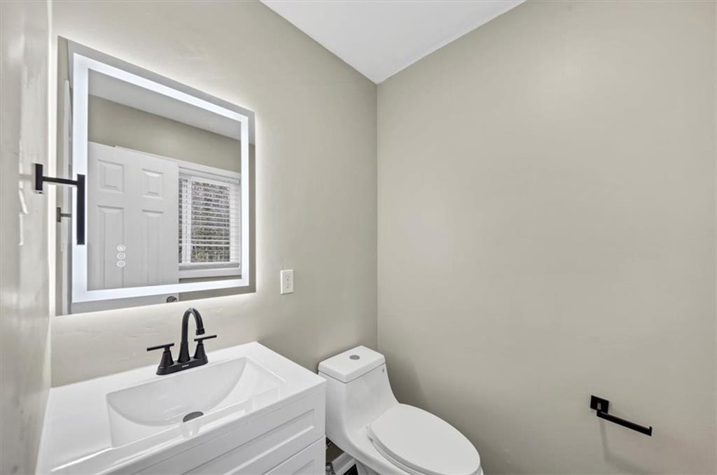 847 Magna Carta Drive, Atlanta, Georgia image 43