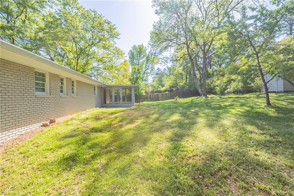 7268 Westwood Lane, Douglasville, Georgia image 23